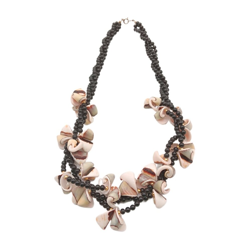Luhuanas Conch Shell Beaded Necklace 18” Hawaii Beach Boho Coastal Pacific